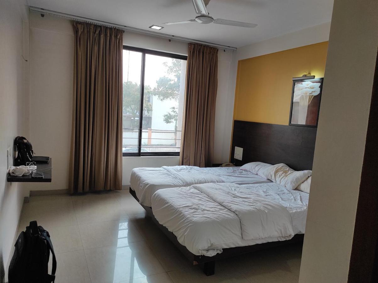1bhk Ac Service 206 Pune