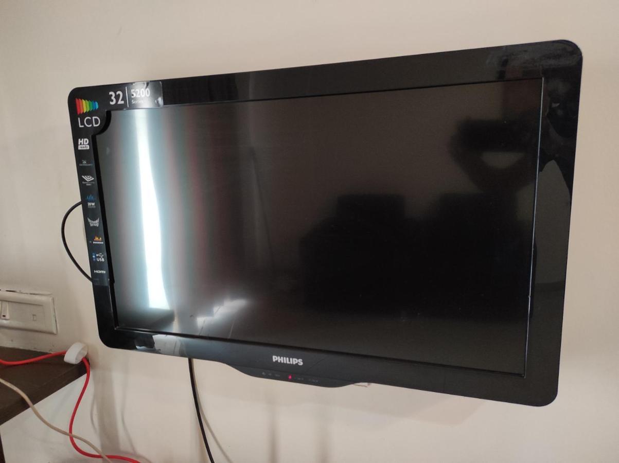 1bhk Ac Service 206 Apartment Pune