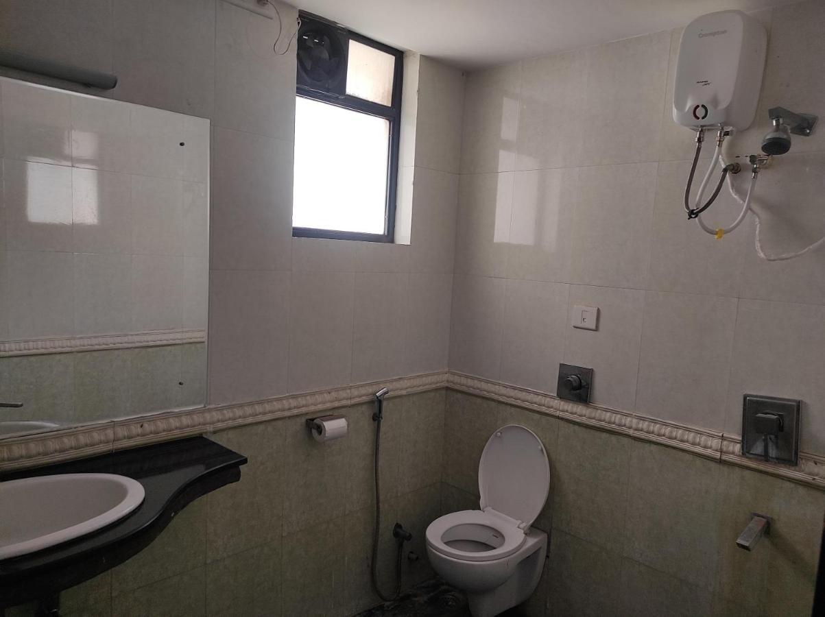 1bhk Ac Service 206